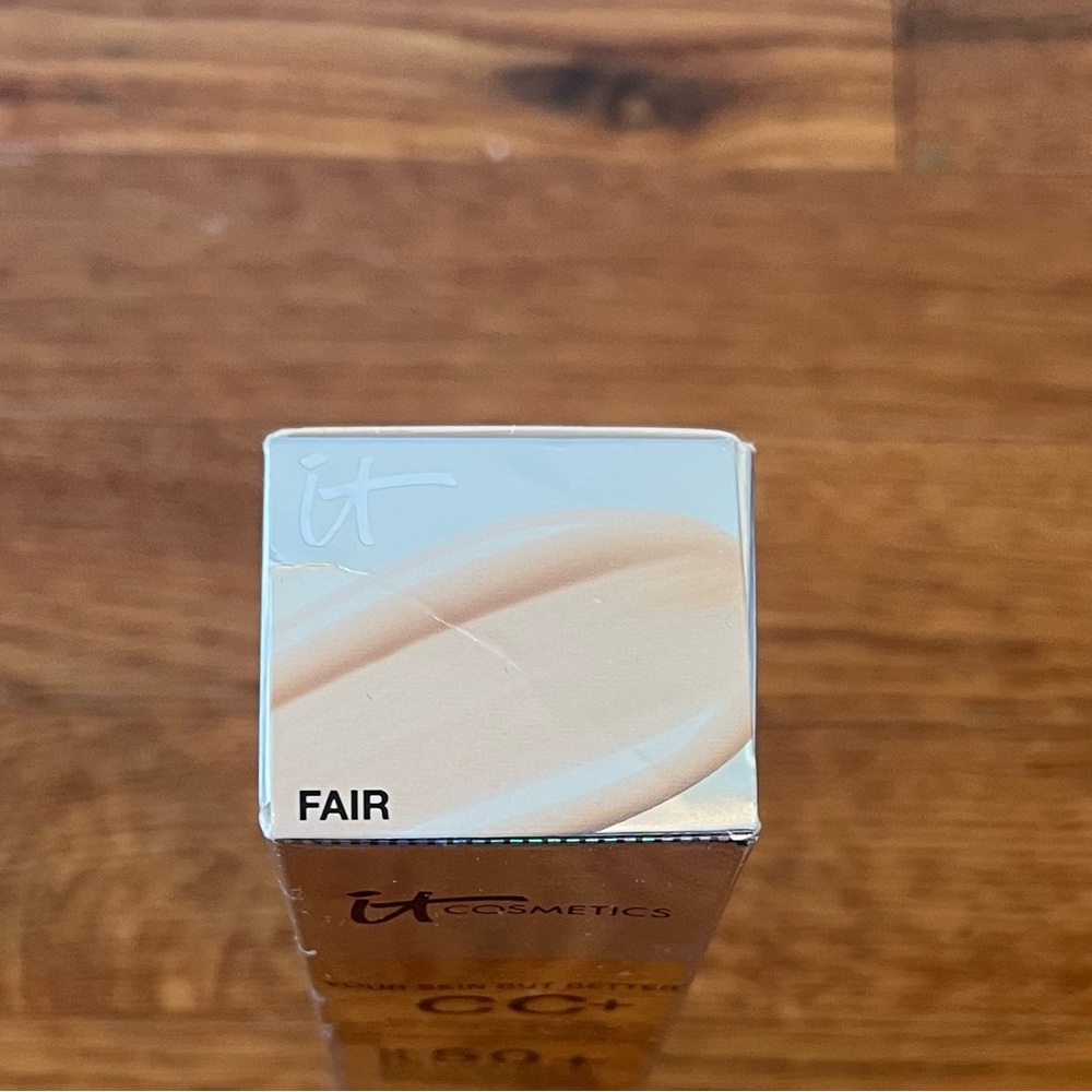 It Cosmetics Your Skin But Better CC+ Cream in Light NIB 75ml/2.53oz Full Size - Picture 3 of 4